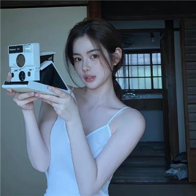 来自月亮的我海报